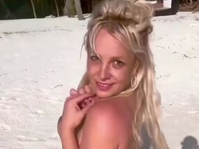 Britney Spears naked dad jamie health